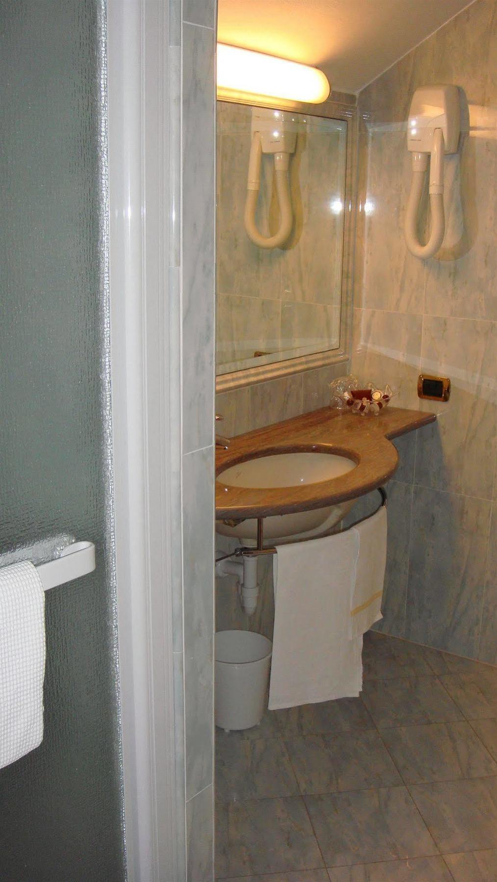 Albergo Corona Hotel 3*
